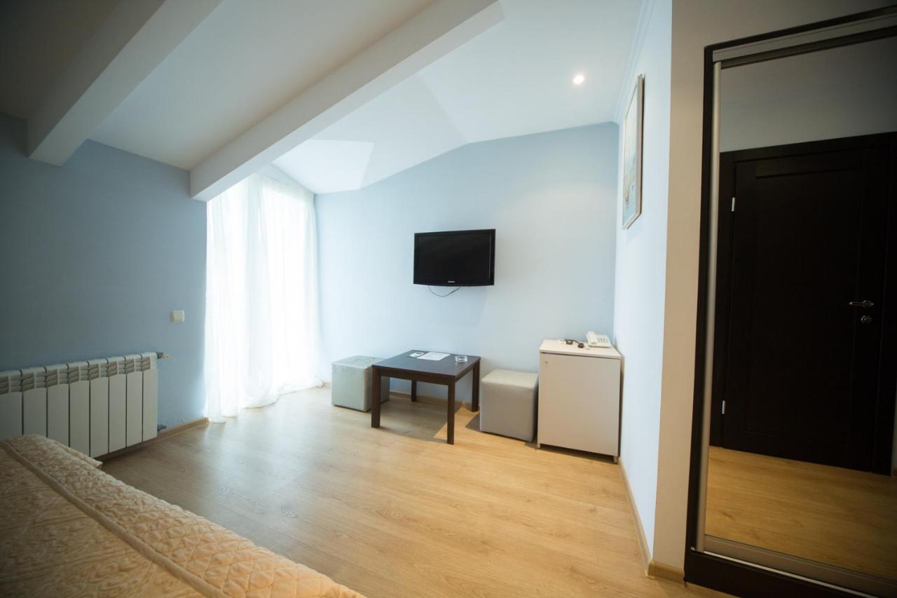 Kolyada Hotel โอเดสซา ภายนอก รูปภาพ
